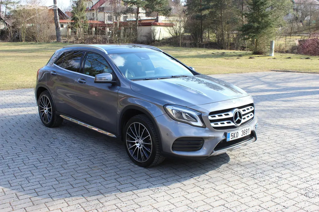 Mercedes-Benz GLA, 220D AMG 4MATIC 130KW
